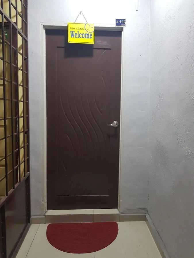 Oyo Home 90250 Sutera Wangi 3Bhk Apartment Ayer Keroh Hotel